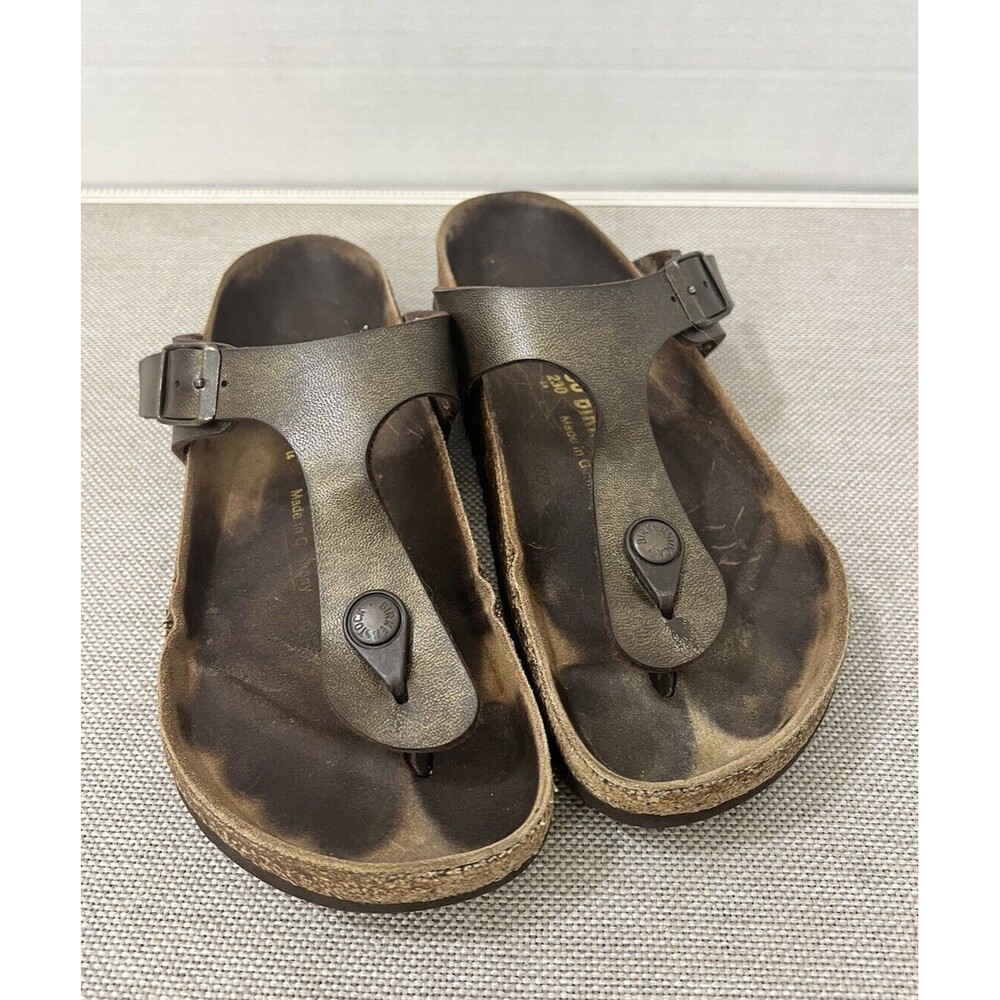 Birkenstock Women's Gizeh Sandal Brown/Bronze Thong 36 Size Women’s 6R Flaw